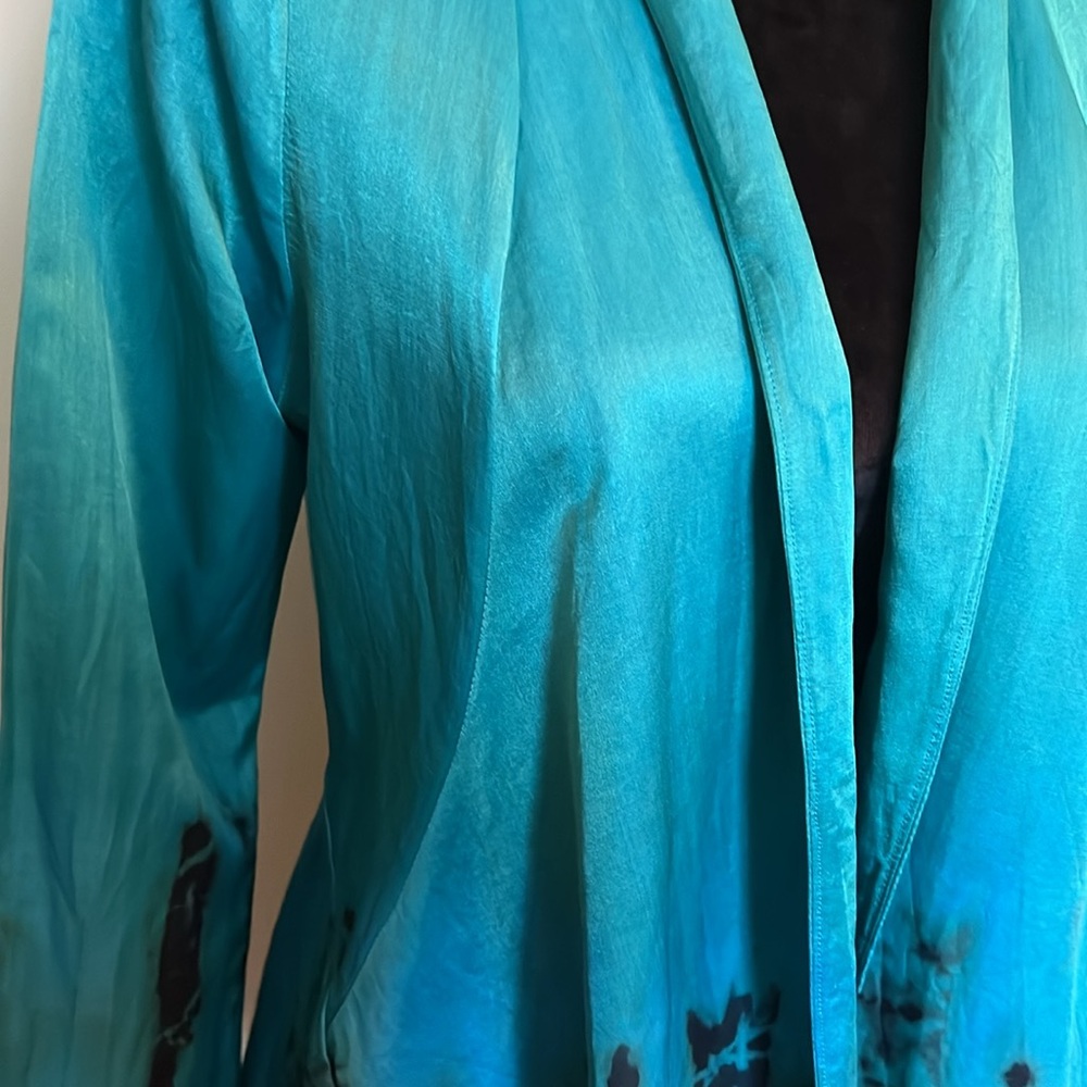 Art of Cloth Vibrant Blue Women's Blazer
NWOT Size XS - Picture 8 of 16